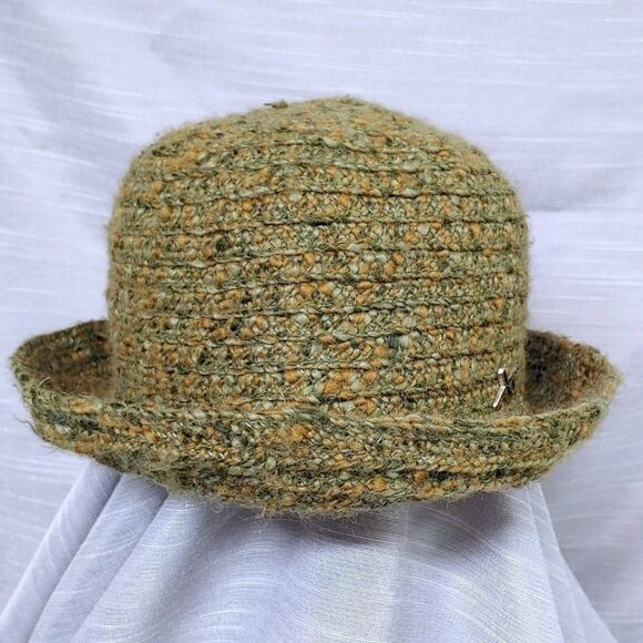 Betmar New York Vintage Women's Olive Green Wool Blend Knit Bucket Hat With Logo - Picture 3 of 11